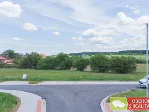 Prodej pozemku, Stolany, 1366 m2