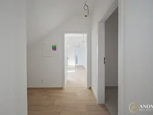 Prodej bytu 3+kk, Trhová Kamenice, Raisovo náměstí, 75 m2
