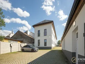 Prodej bytu 3+kk, Trhová Kamenice, Raisovo náměstí, 75 m2