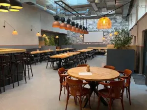 Pronájem kanceláře, Praha - Libeň, Lihovarská, 368 m2