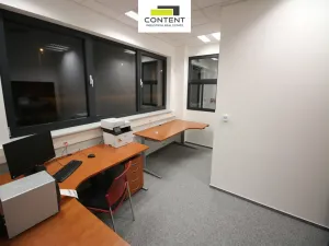 Pronájem skladu, Plzeň - Černice, U Přivaděče, 2599 m2