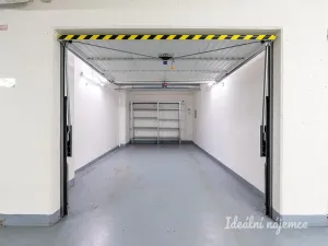 Pronájem bytu 2+kk, Praha - Vršovice, Petrohradská, 60 m2