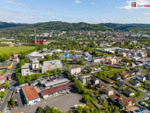 Prodej komerčního pozemku, Karlovy Vary, Dubová, 1547 m2