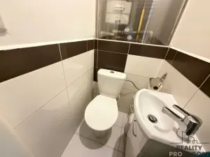 Prodej bytu 3+1, Znojmo, Pražská sídl., 72 m2