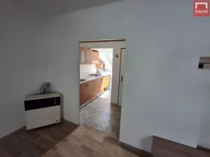 Pronájem bytu 1+kk, Olomouc, U podjezdu, 34 m2