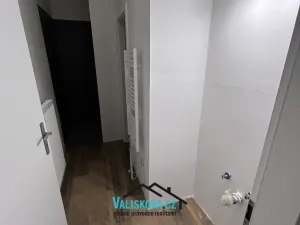 Pronájem obchodního prostoru, Kroměříž, Riegrovo náměstí, 130 m2