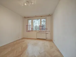 Pronájem bytu 2+1, Jindřichův Hradec - Jindřichův Hradec II, sídliště U Nádraží, 50 m2