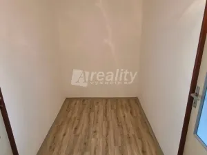 Pronájem bytu 2+1, Náměšť nad Oslavou, Nad Příhořím, 61 m2