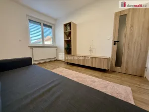 Pronájem bytu 2+1, Uherské Hradiště, Štefánikova, 42 m2