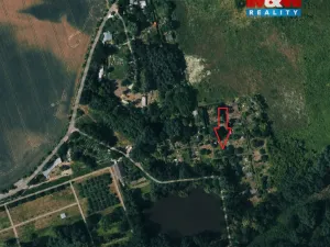 Pronájem zahrady, Přezletice, 300 m2