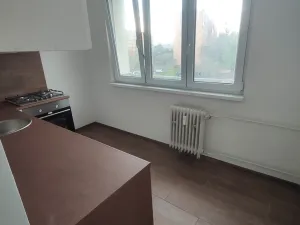 Prodej bytu 2+1, Kadaň, Chomutovská, 53 m2