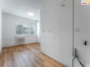 Prodej bytu 3+1, Znojmo, Aninská, 61 m2
