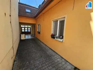 Pronájem bytu 1+kk, Domažlice - Dolejší Předměstí, Dukelská, 32 m2