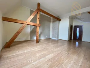Pronájem bytu 2+1, Louny, Na Valích, 79 m2