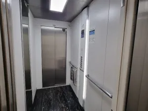 Pronájem bytu 1+kk, Praha - Vysočany, Poděbradská, 33 m2