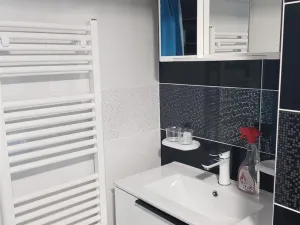 Pronájem bytu 2+kk, Hluboká nad Vltavou, 40 m2