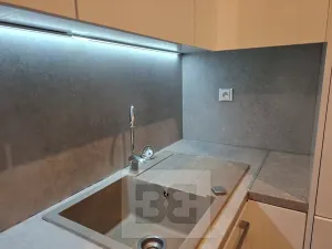 Pronájem bytu 2+kk, Hradec Králové, Střelecká, 65 m2