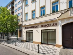 Pronájem obchodního prostoru, Praha - Karlín, Sokolovská, 95 m2