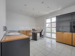 Prodej vily, Křižanov, Benešovo náměstí, 530 m2