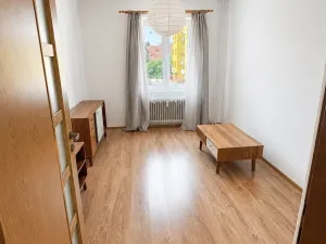 Pronájem bytu 2+1, Třebíč, Kmochova, 48 m2