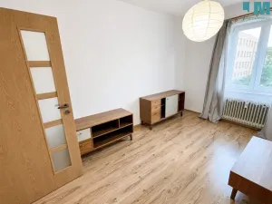 Pronájem bytu 2+1, Třebíč, Kmochova, 48 m2
