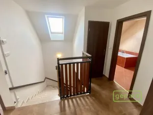Pronájem rodinného domu, Mníšek pod Brdy, Luční, 150 m2