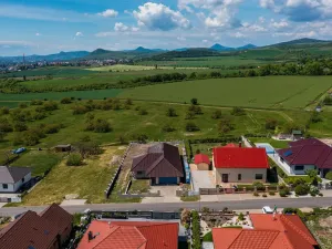 Prodej rodinného domu, Trnovany, Sadová, 182 m2