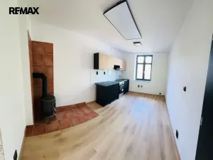Pronájem bytu 1+1, Jilemnice, Nouzov, 44 m2