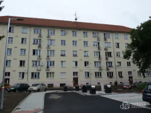 Pronájem bytu 1+kk, Sokolov, Sokolovská, 24 m2