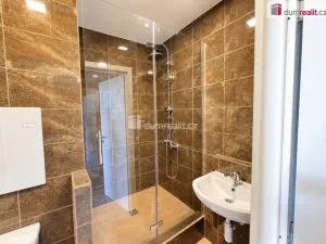 Pronájem bytu 1+kk, Ústí nad Labem - Krásné Březno, Rozcestí, 26 m2