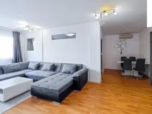 Prodej bytu 4+1, Pardubice, Bělehradská, 96 m2