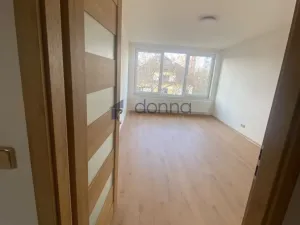 Pronájem bytu 3+1, Praha, Na líše, 134 m2