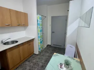 Pronájem obchodního prostoru, Litvínov, Ruská, 18 m2