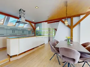 Prodej vily, Děčín, Nedbalova, 445 m2
