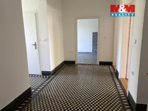 Pronájem bytu 2+1, Pardubice - Bílé Předměstí, Na Bukovině, 65 m2