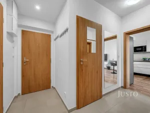 Prodej bytu 3+kk, Praha - Uhříněves, Oty Bubeníčka, 51 m2