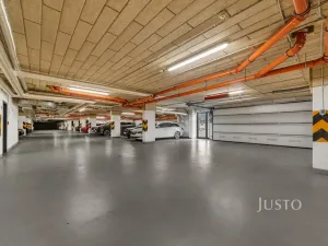 Prodej bytu 3+kk, Praha - Uhříněves, Oty Bubeníčka, 51 m2