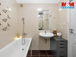 Prodej bytu 3+1, Praha, Černého, 69 m2