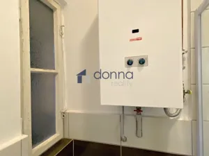 Prodej bytu 1+kk, Praha, Za poštou, 32 m2