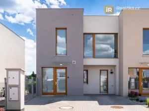 Prodej rodinného domu, Praha - Horní Počernice, Artistů, 110 m2