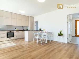 Prodej rodinného domu, Praha - Horní Počernice, Artistů, 110 m2