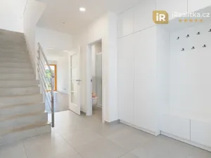 Prodej rodinného domu, Praha - Horní Počernice, Artistů, 110 m2
