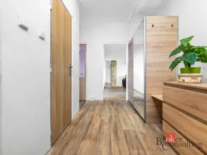 Prodej bytu 3+1, Chomutov, Cihlářská, 74 m2