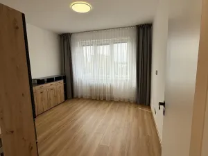 Prodej bytu 2+1, Ostrava - Poruba, Ukrajinská, 56 m2