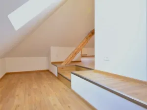 Pronájem bytu 1+kk, Týnec nad Sázavou, Klusáčkova, 45 m2