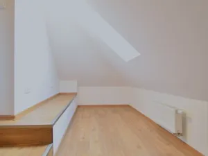 Pronájem bytu 1+kk, Týnec nad Sázavou, Klusáčkova, 45 m2