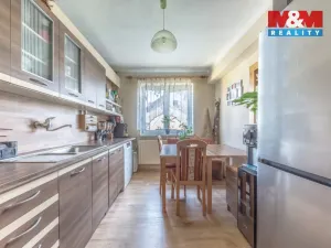 Prodej rodinného domu, Chuchelna, 250 m2
