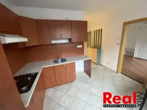 Pronájem bytu 1+1, Brno - Bystrc, Černého, 34 m2
