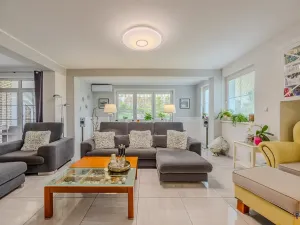 Prodej rodinného domu, Bruzovice, 320 m2
