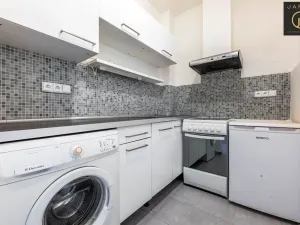 Prodej komerční nemovitosti, Praha - Vinohrady, Rejskova, 37 m2